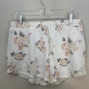 Floral Women's Athletic Shorts - Cream